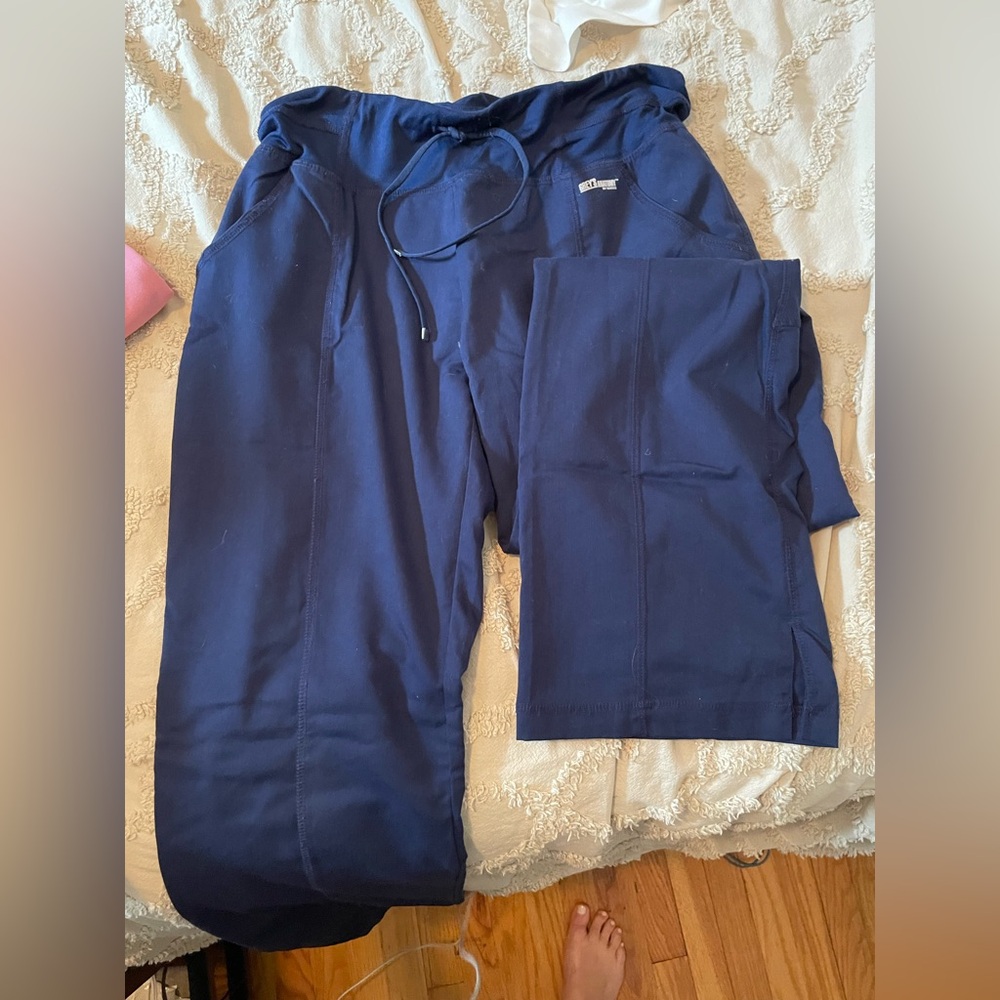 Greys anatomy active wide leg scrub bottoms, blue size small
